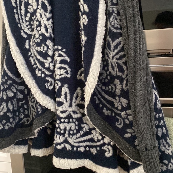 NWOT Anthropologie sweater coat - Picture 6 of 7